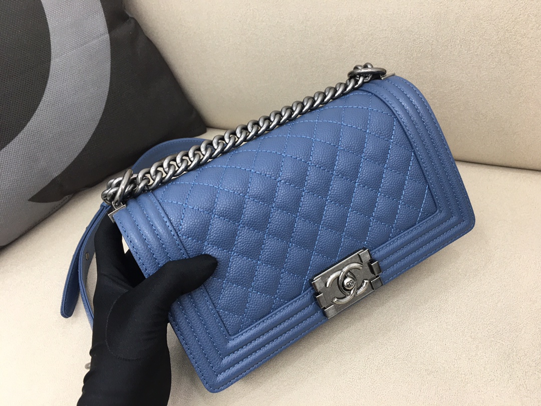 Caviar Medium Boy Handbag Flap Bag A67086 Blue